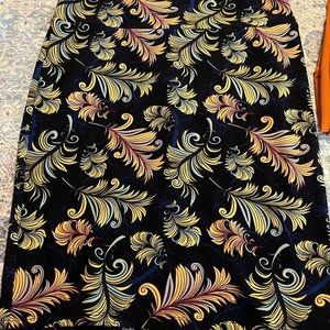 Skirt- Lularoe “Cassie” style